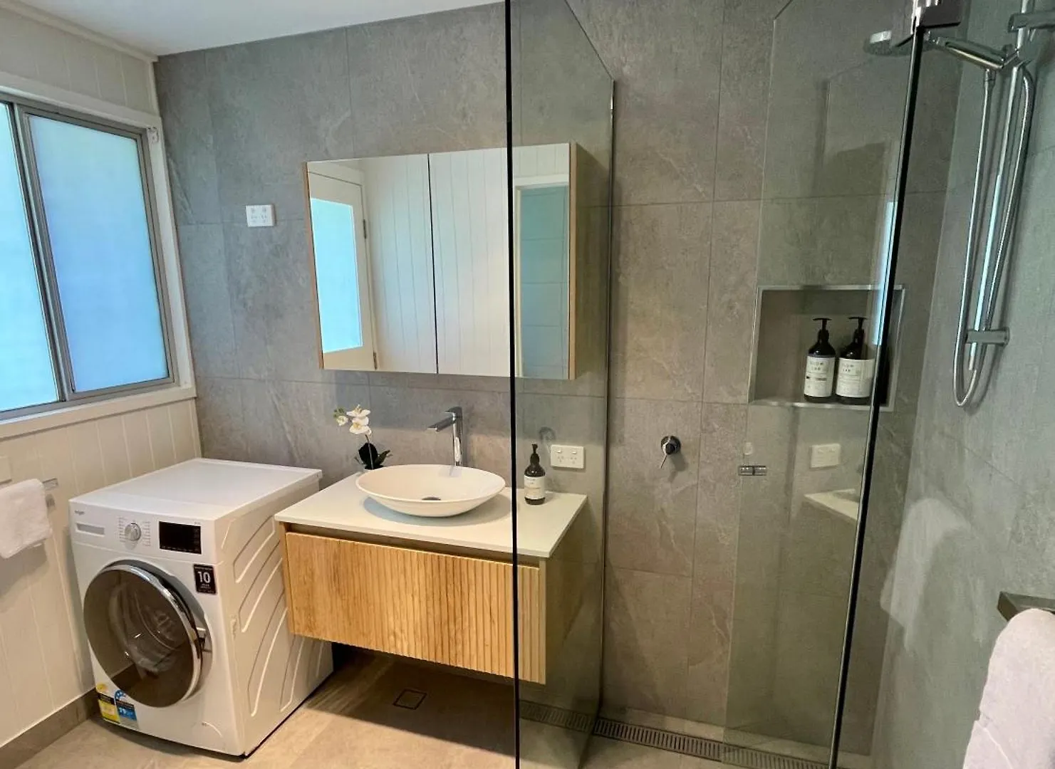 Renovated Beach House In The Heart Of Mooloolaba
